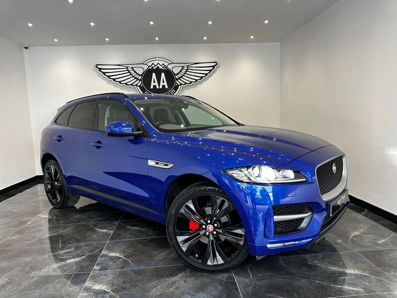 JAGUAR F-PACE