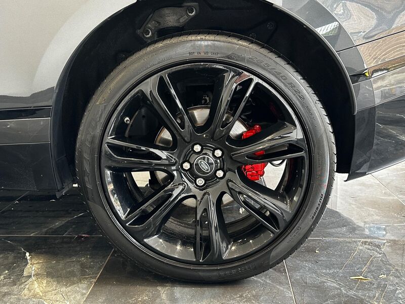 LAND ROVER RANGE ROVER VELAR