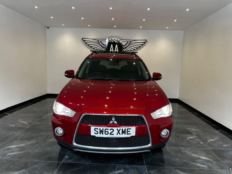 MITSUBISHI OUTLANDER