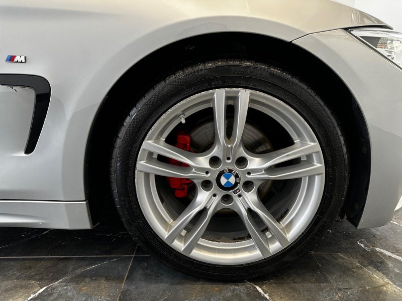 BMW 4 SERIES