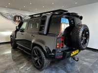 LAND ROVER DEFENDER 110