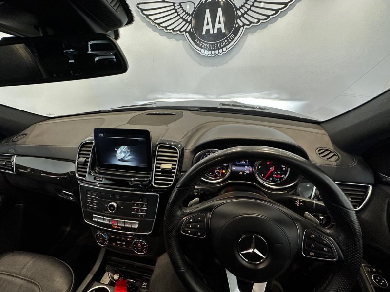MERCEDES-BENZ GLS