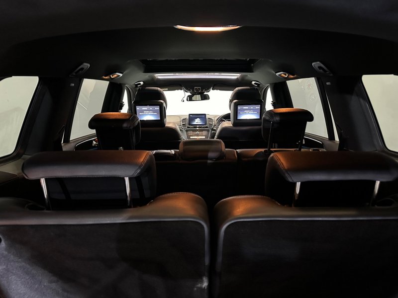 MERCEDES-BENZ GLS