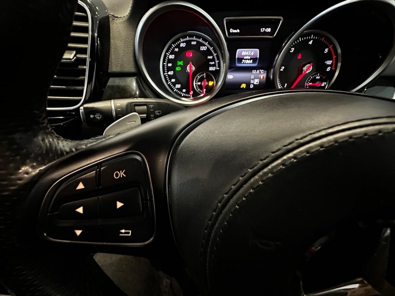 MERCEDES-BENZ GLS