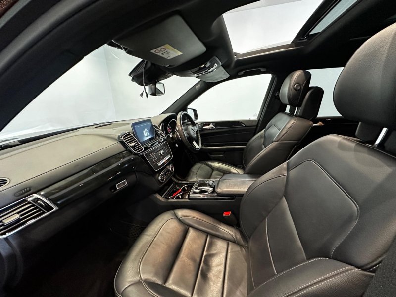MERCEDES-BENZ GLS