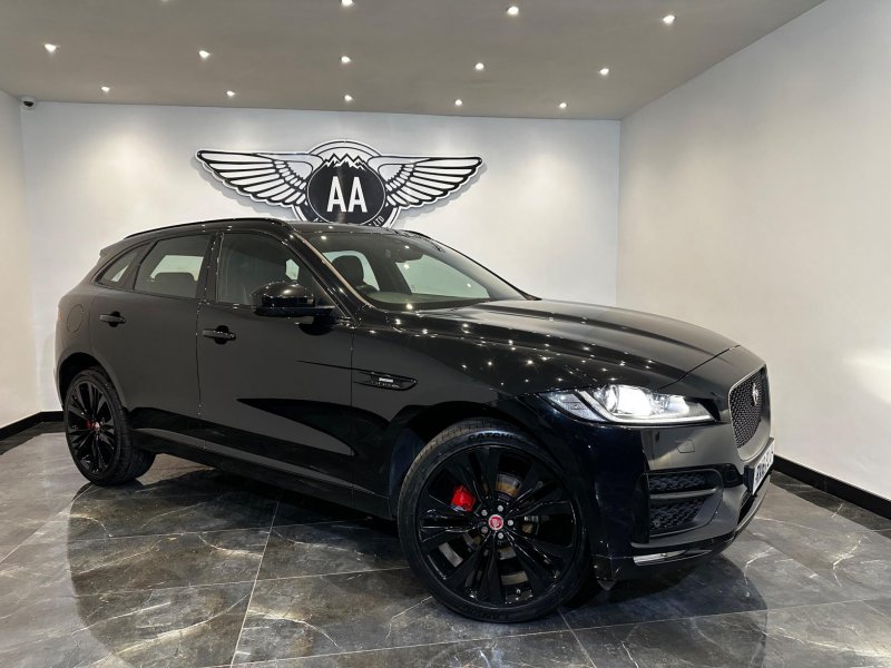 JAGUAR F-PACE