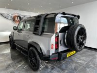 LAND ROVER DEFENDER 110