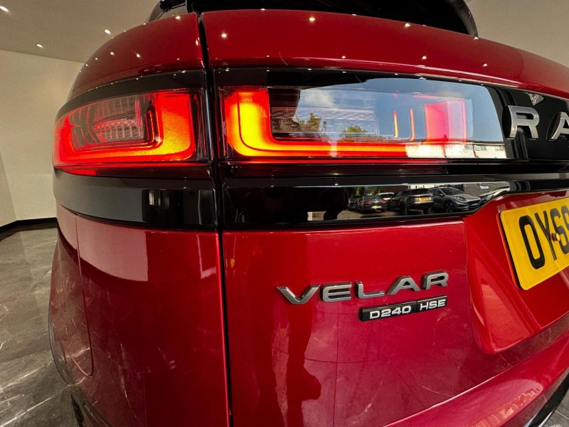 LAND ROVER RANGE ROVER VELAR