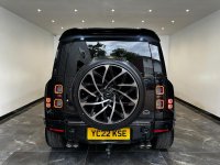 LAND ROVER DEFENDER 110