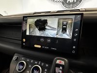 LAND ROVER DEFENDER 110