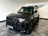 LAND ROVER DEFENDER 110