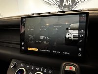 LAND ROVER DEFENDER 110