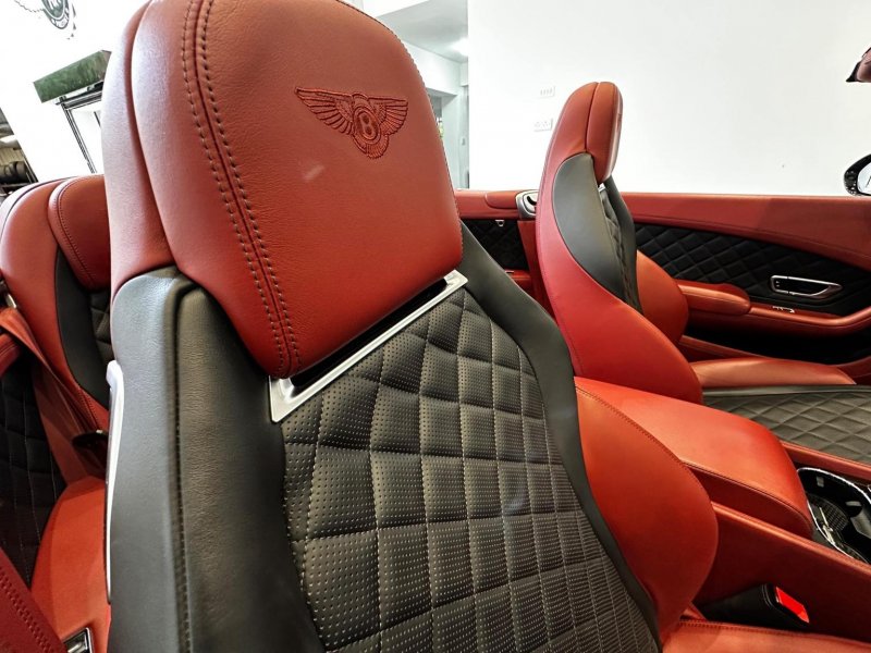 BENTLEY CONTINENTAL