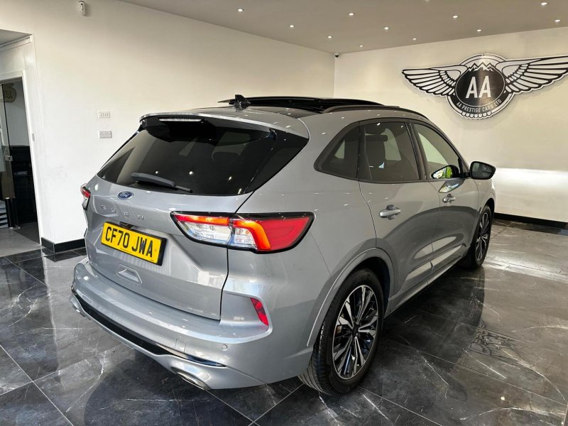 FORD KUGA