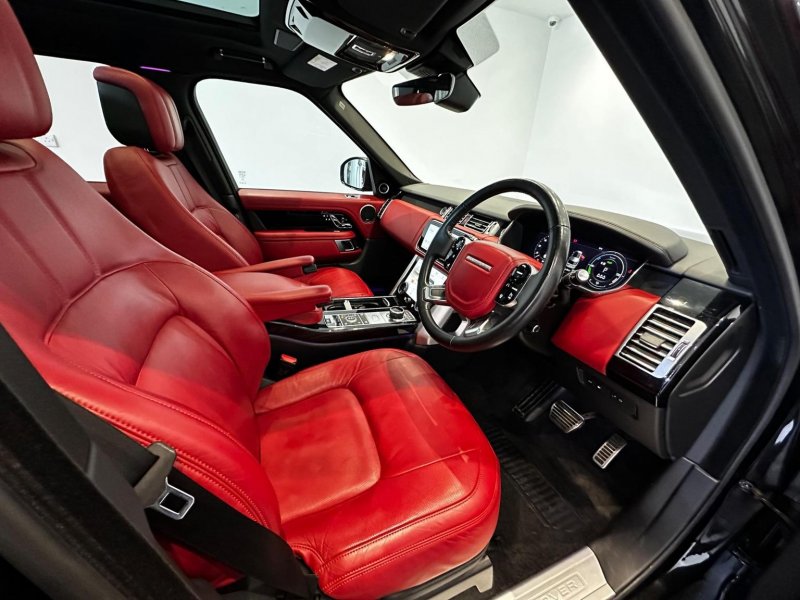 LAND ROVER RANGE ROVER