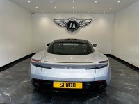 ASTON MARTIN DB11