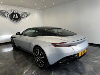 ASTON MARTIN DB11