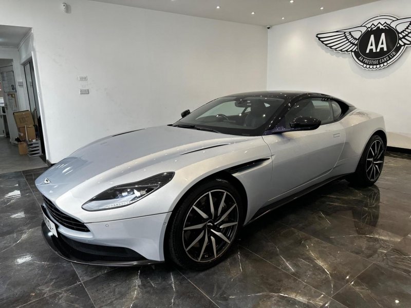 ASTON MARTIN DB11